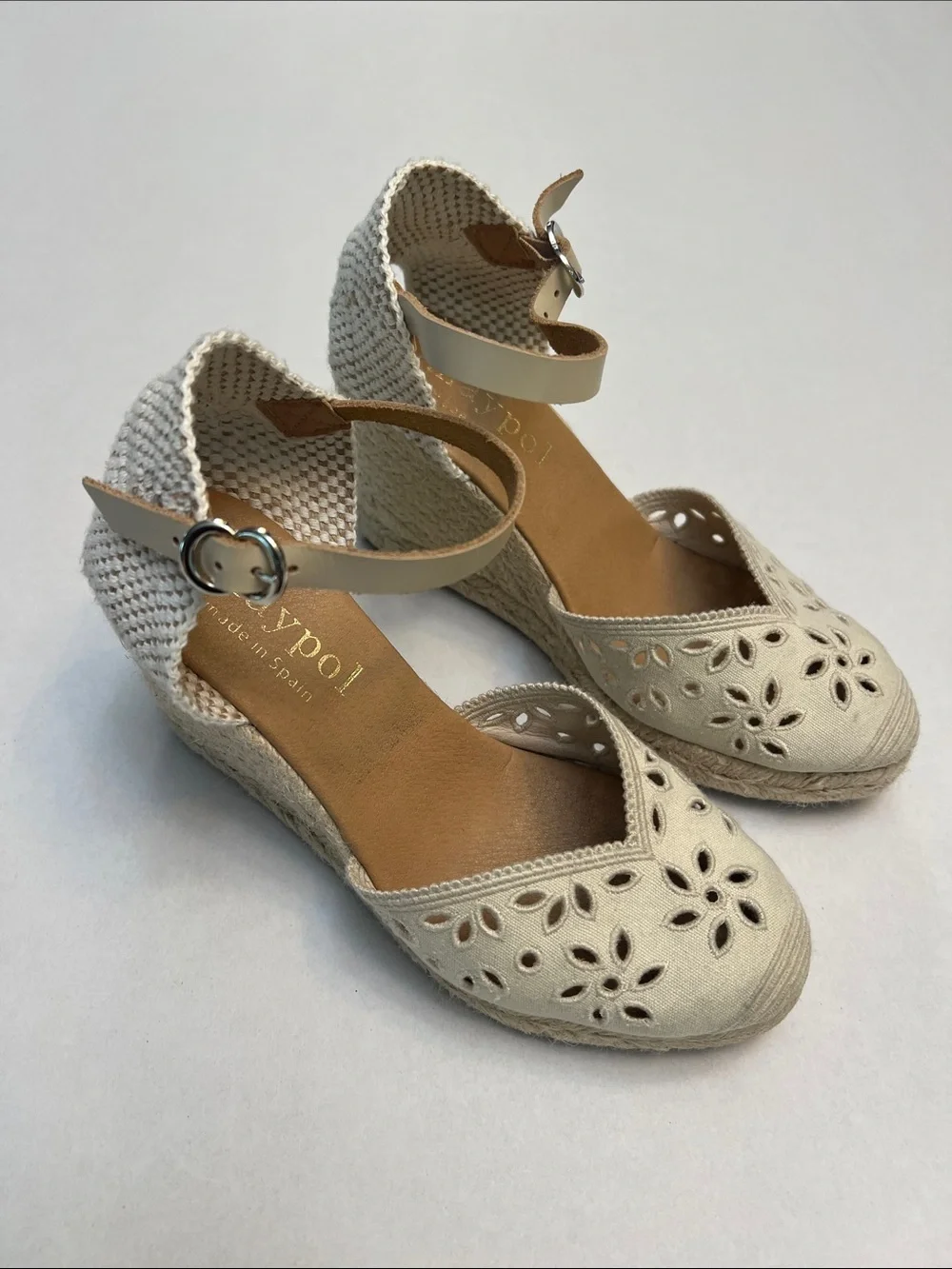 N/A women’s maypol